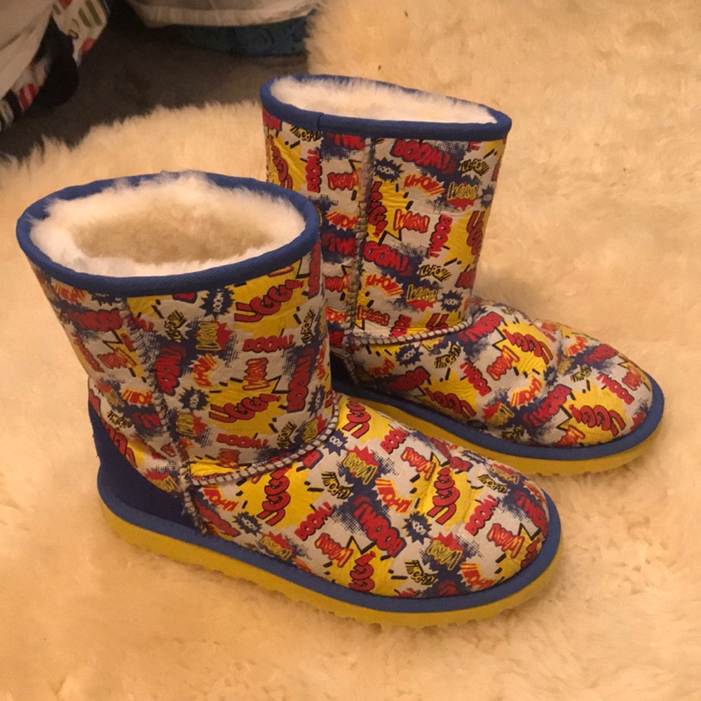 Kids superhero Ugg boots size 4